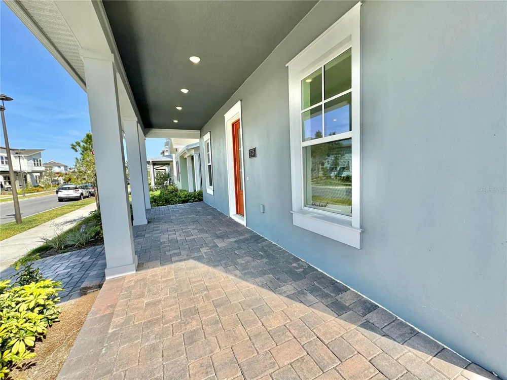 9726 NERUDA STREET Orlando, FL 32827