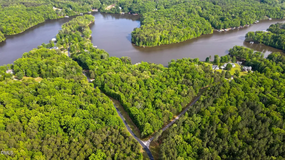 18 Black Angus Road Leasburg, NC 27291