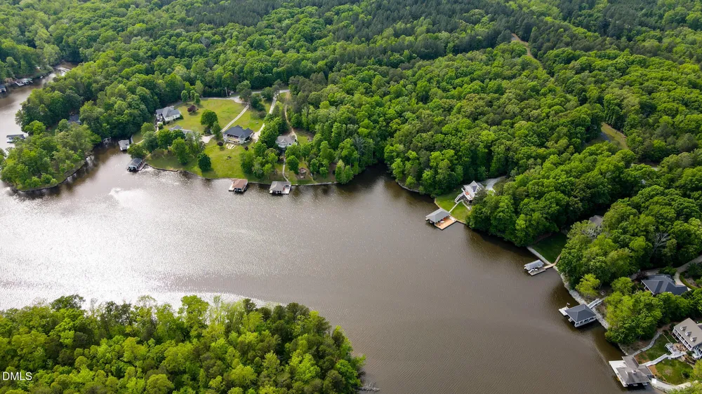 18 Black Angus Road Leasburg, NC 27291
