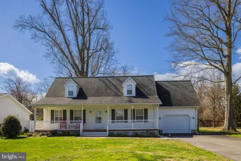 931 PETINOT PLACE