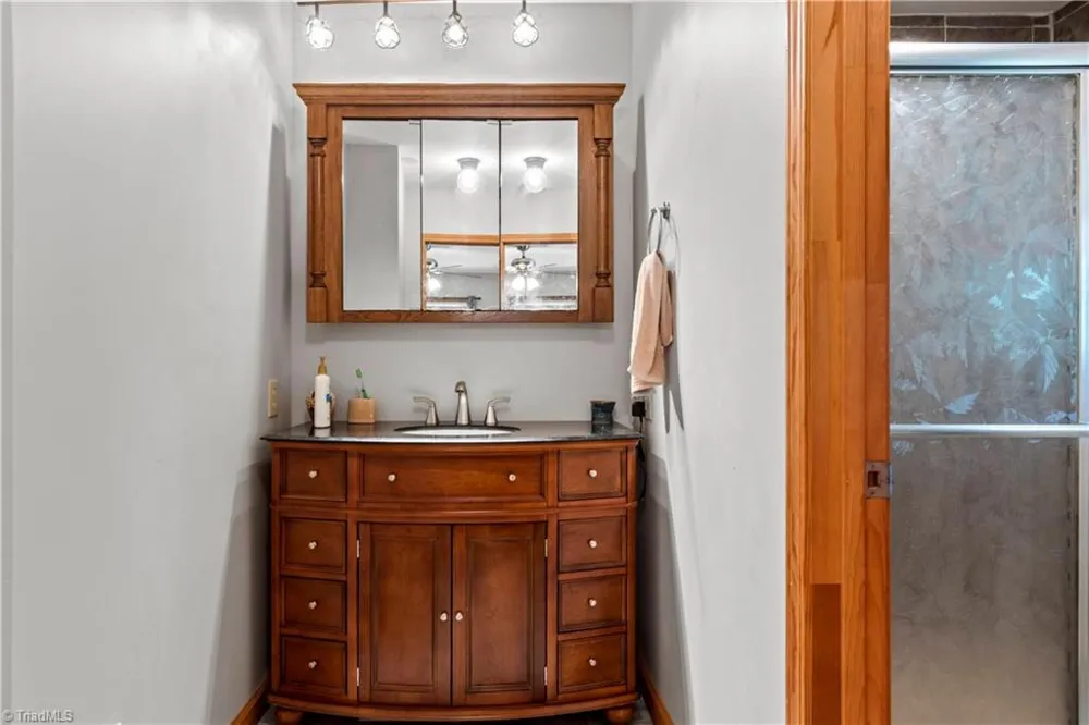 1502 Greenstreet Drive Traphill, NC 28685