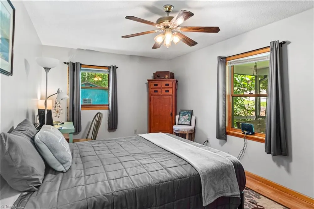 1502 Greenstreet Drive Traphill, NC 28685