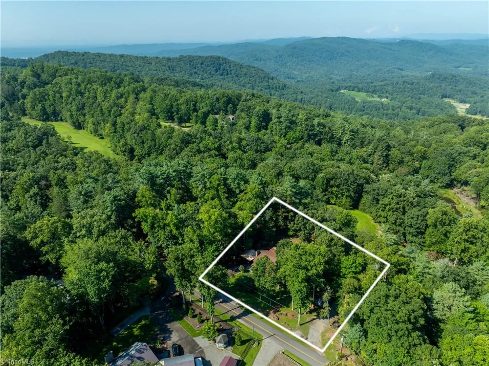 1502 Greenstreet Drive Traphill, NC 28685