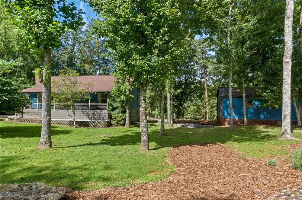 1502 Greenstreet Drive Traphill, NC 28685