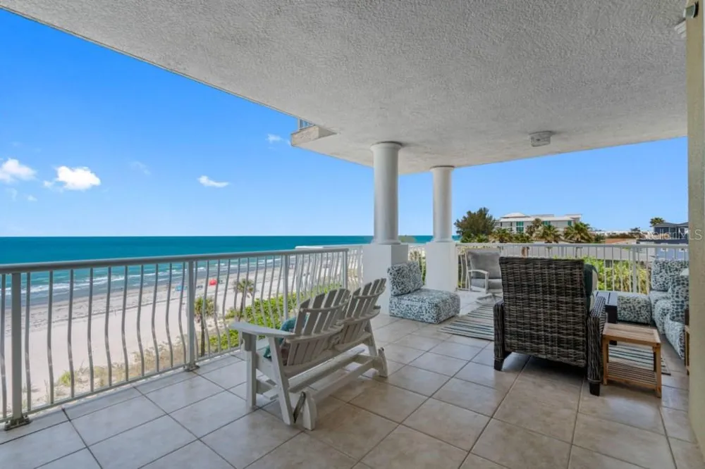 19734 GULF BOULEVARD #402 Indian Shores, FL 33785