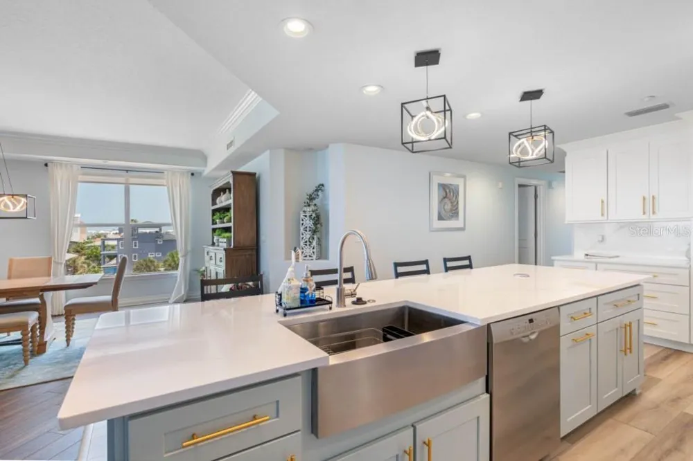 19734 GULF BOULEVARD #402 Indian Shores, FL 33785