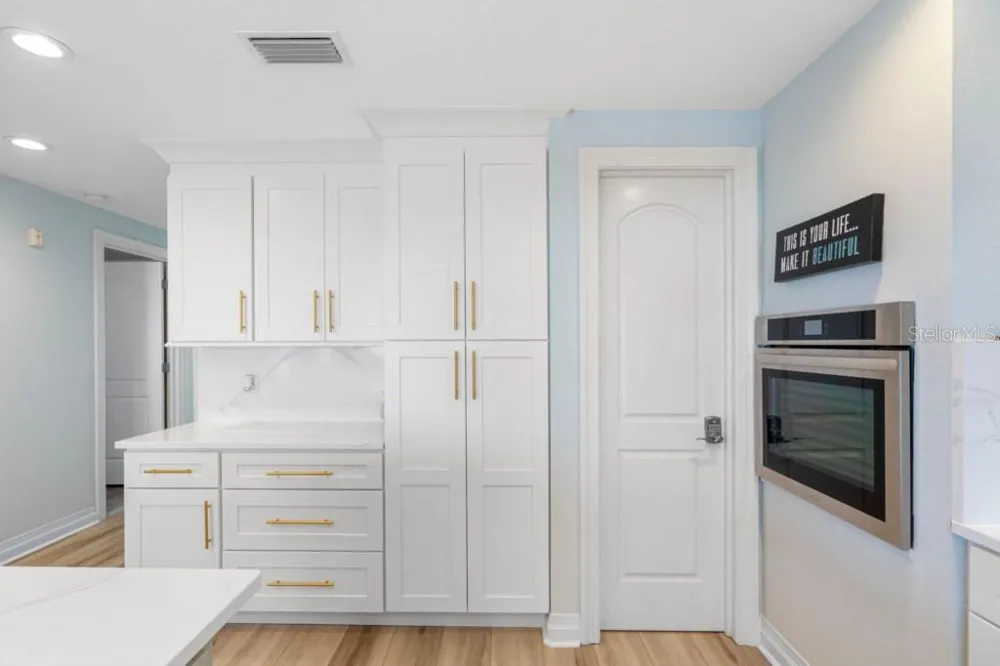 19734 GULF BOULEVARD #402 Indian Shores, FL 33785