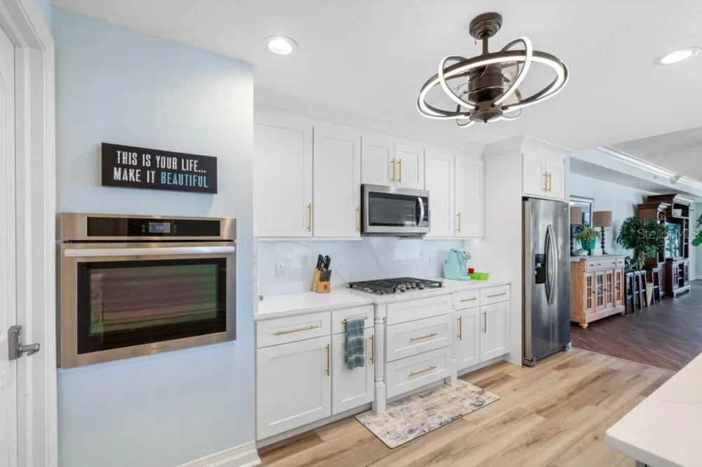 19734 GULF BOULEVARD #402 Indian Shores, FL 33785