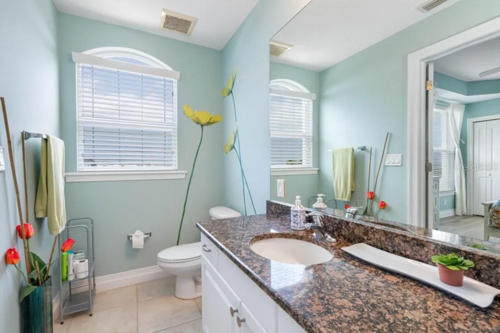 19734 GULF BOULEVARD #402 Indian Shores, FL 33785