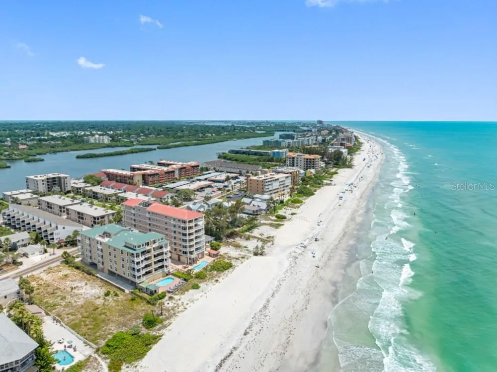 19734 GULF BOULEVARD #402 Indian Shores, FL 33785