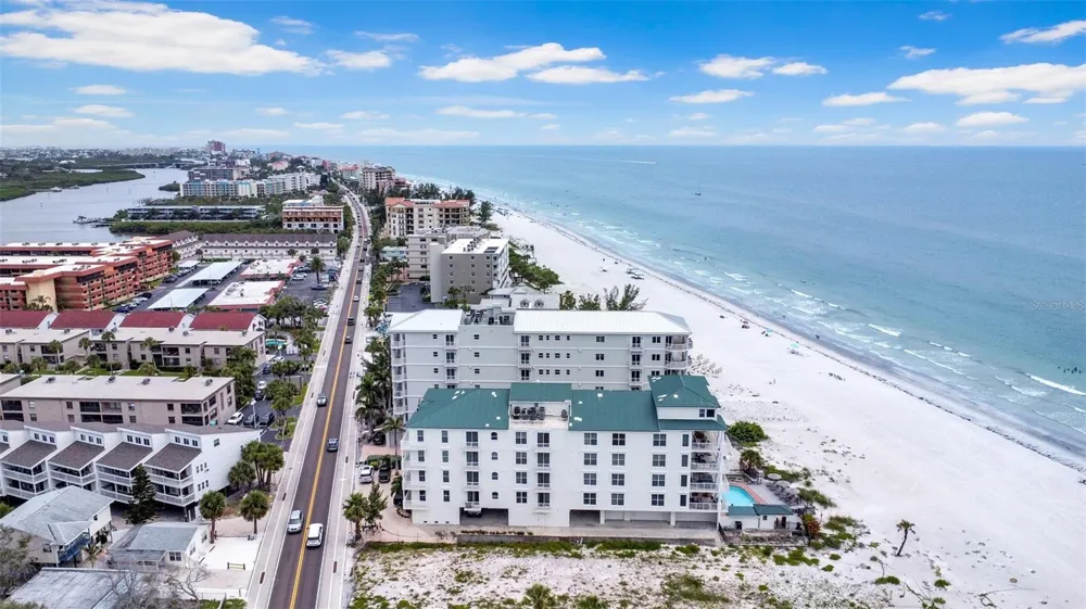 19734 GULF BOULEVARD #402 Indian Shores, FL 33785