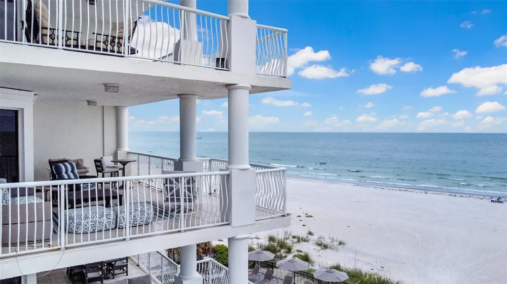 19734 GULF BOULEVARD #402 Indian Shores, FL 33785
