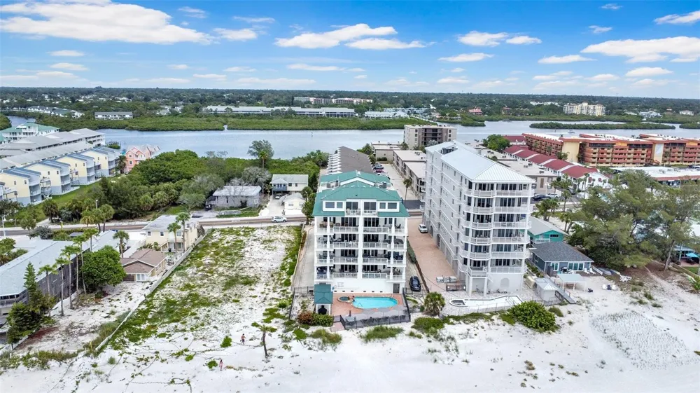 19734 GULF BOULEVARD #402 Indian Shores, FL 33785