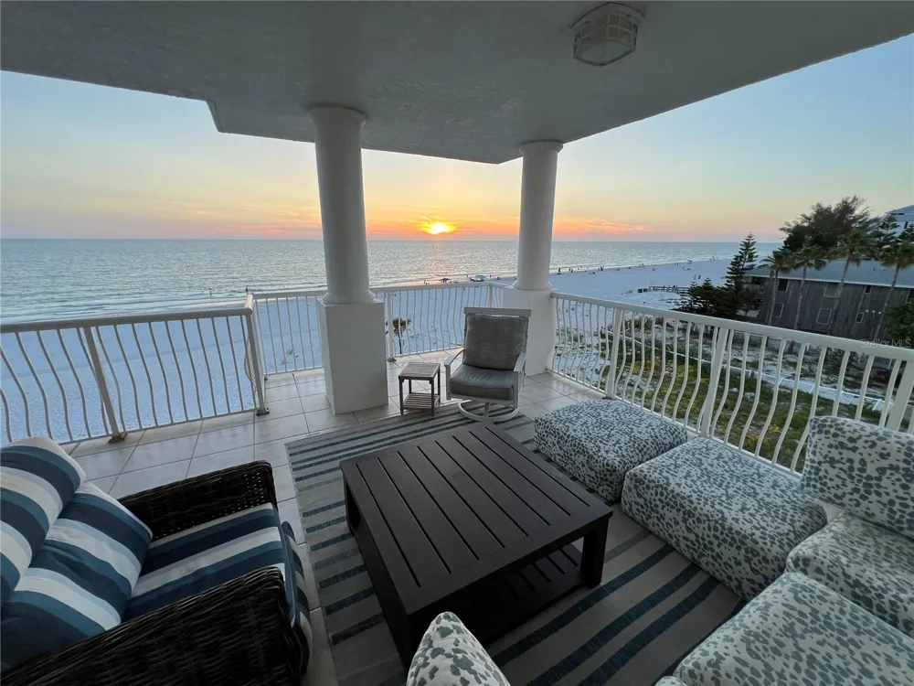 19734 GULF BOULEVARD #402 Indian Shores, FL 33785