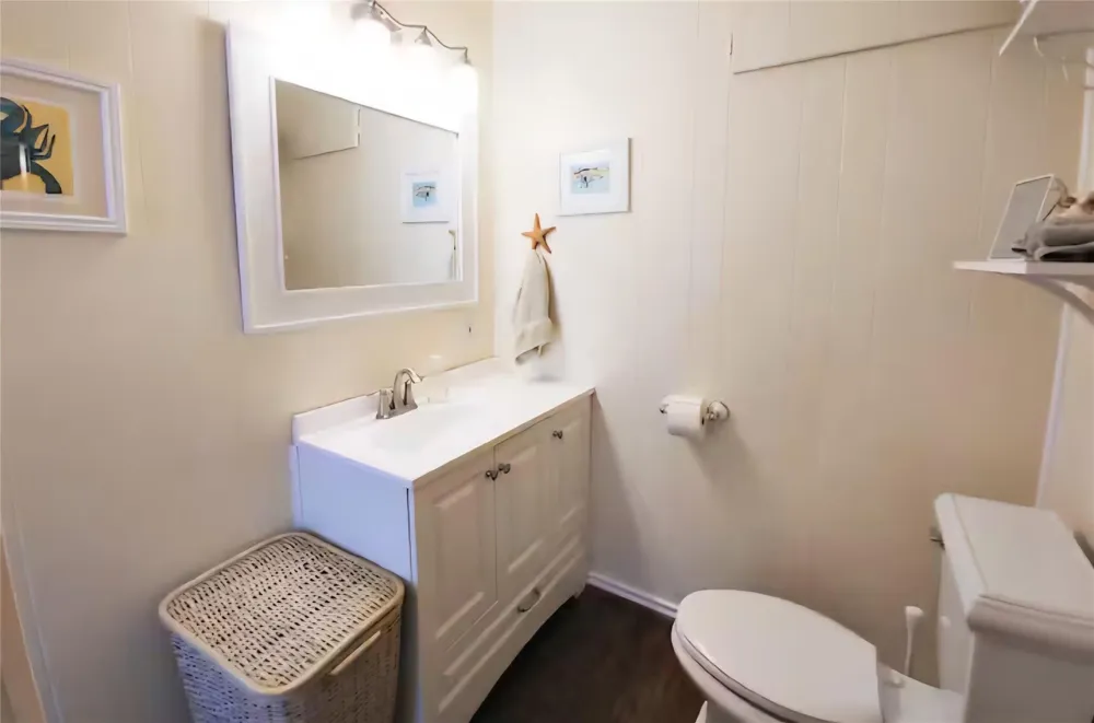 22201 Matagorda Drive Galveston, TX 77554