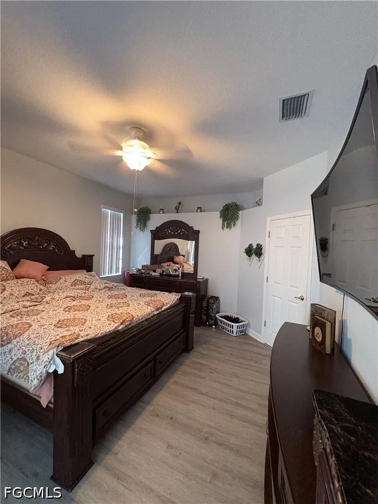 Summer Lake Court Fort Myers, FL 33907