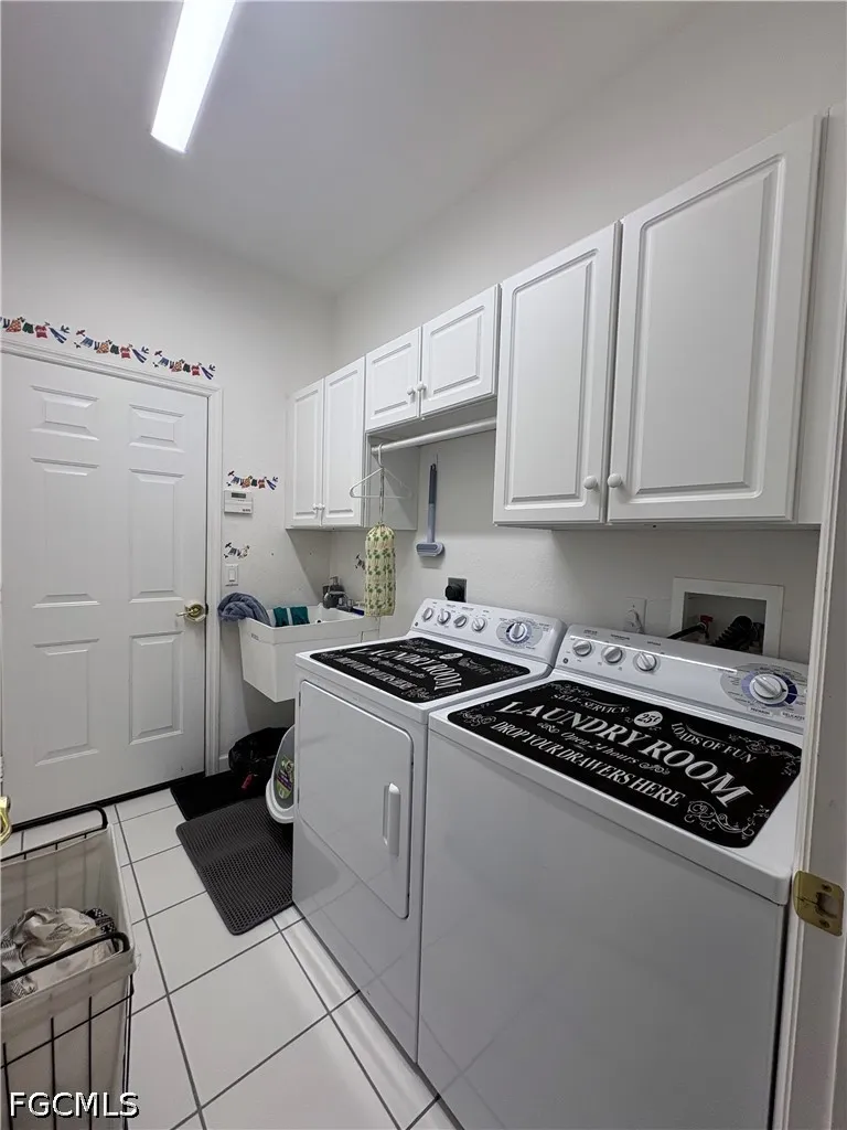 Summer Lake Court Fort Myers, FL 33907