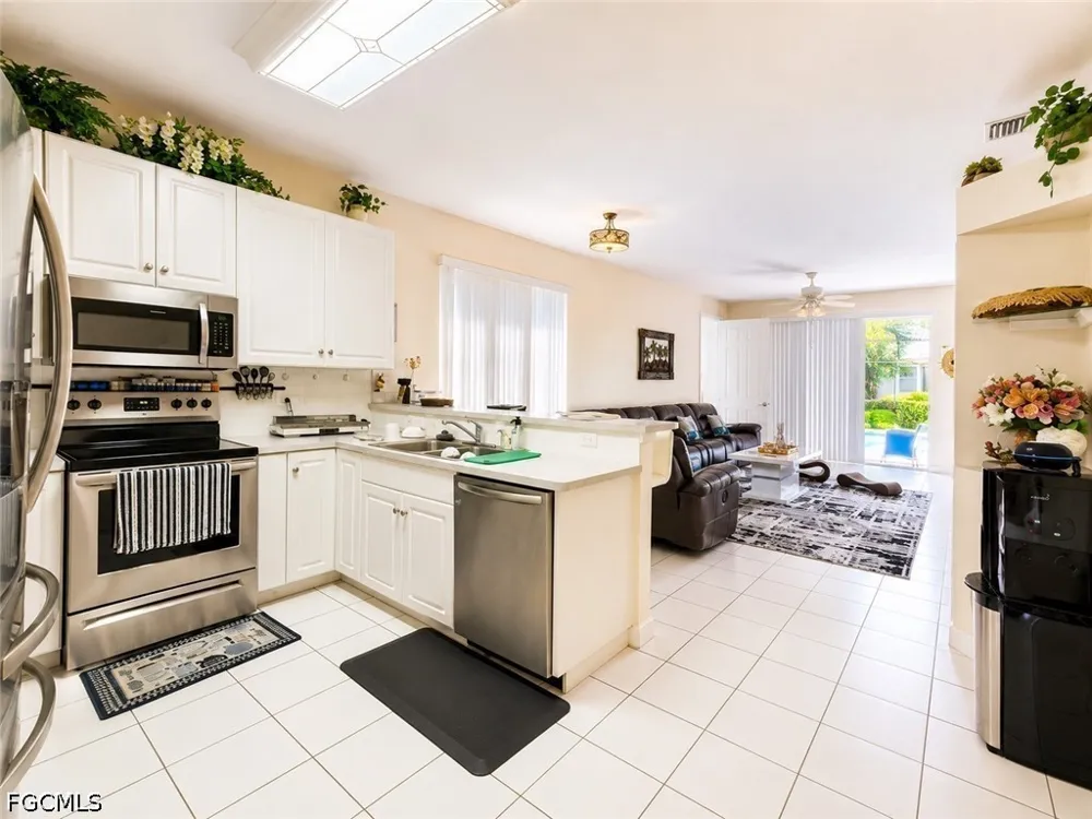 Summer Lake Court Fort Myers, FL 33907