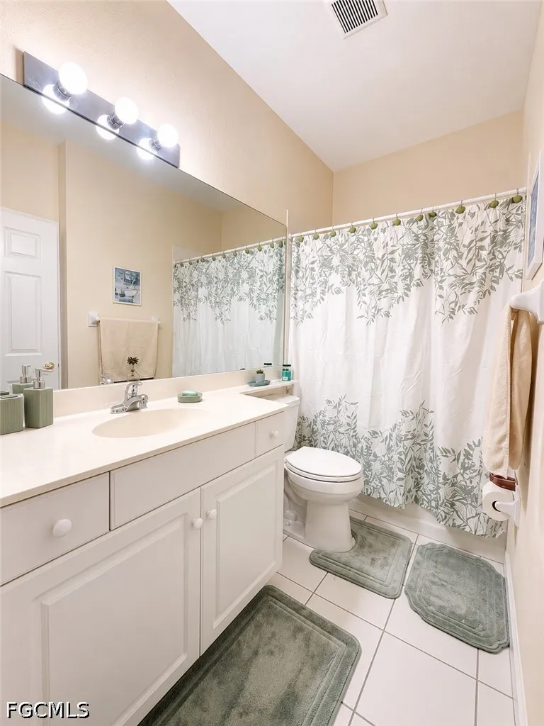 Summer Lake Court Fort Myers, FL 33907