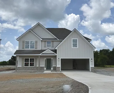 31 Heartland Boulevard