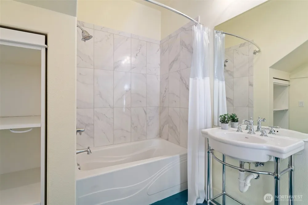 13320 E State Route 106 Belfair, WA 98528