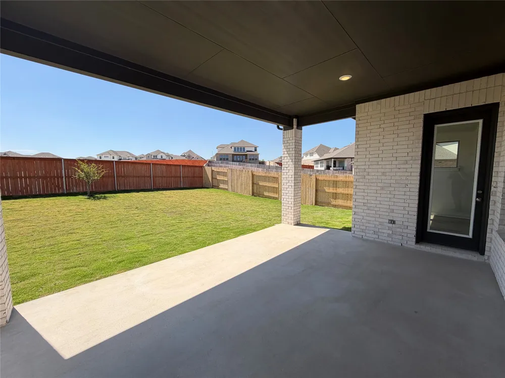 109 Statue Drive Liberty Hill, TX 78642