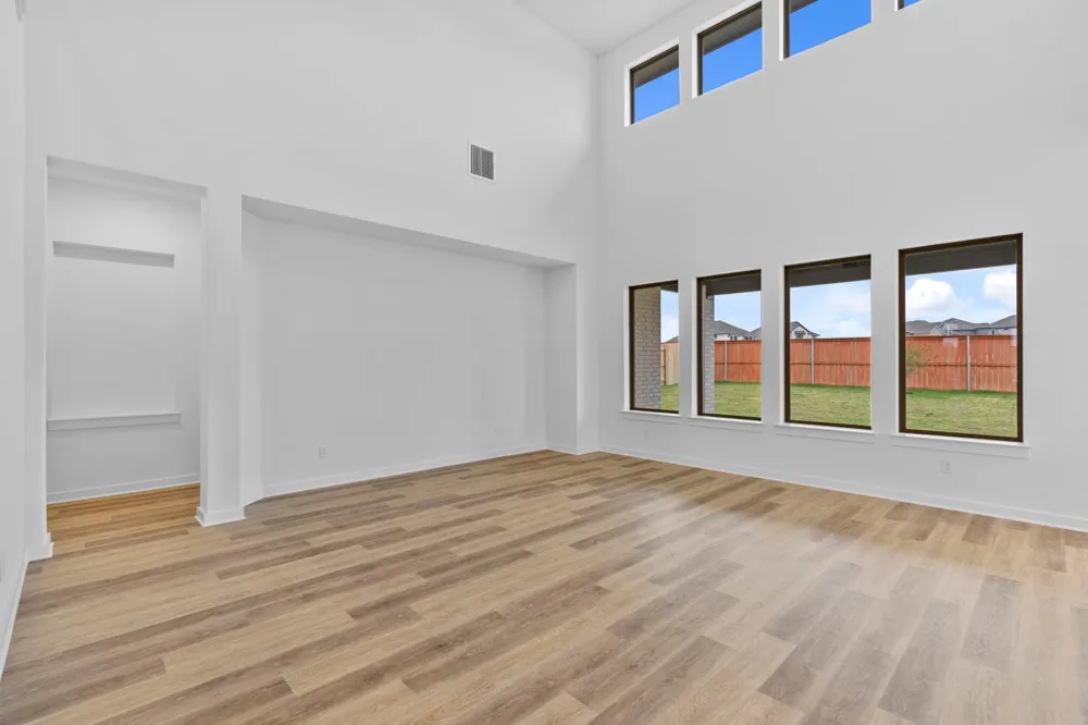 109 Statue Drive Liberty Hill, TX 78642