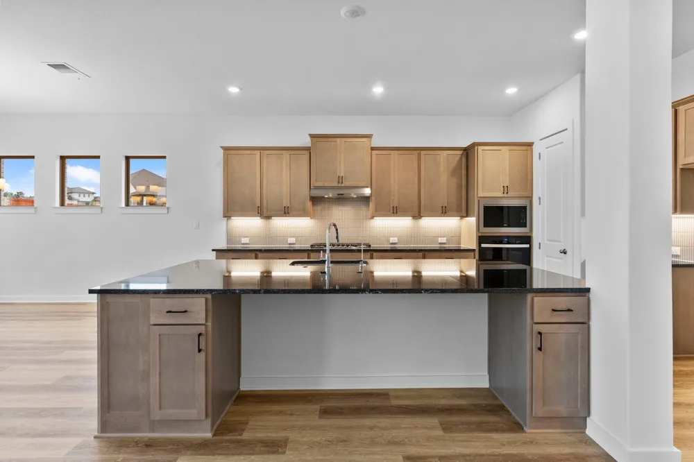109 Statue Drive Liberty Hill, TX 78642