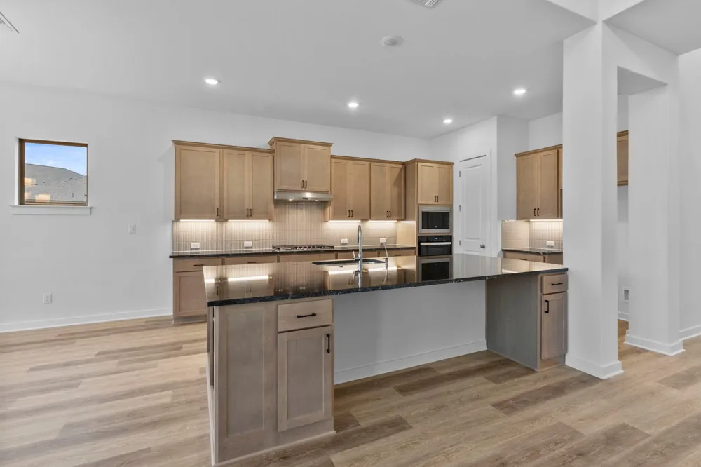 109 Statue Drive Liberty Hill, TX 78642
