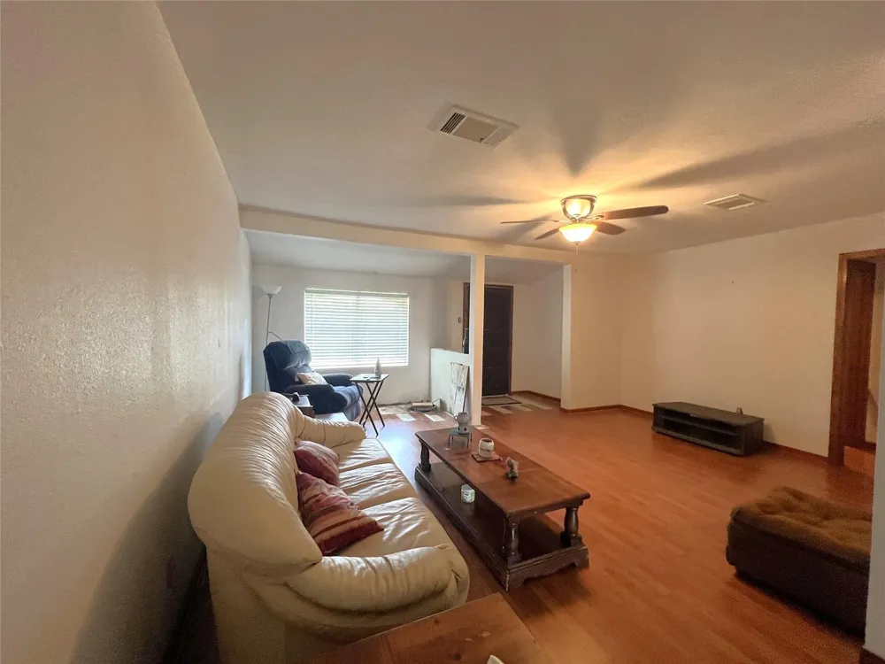 6735 Highway 36 Jones Creek, TX 77541