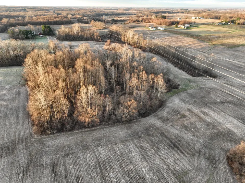W Glendora Road Buchanan, MI 49107