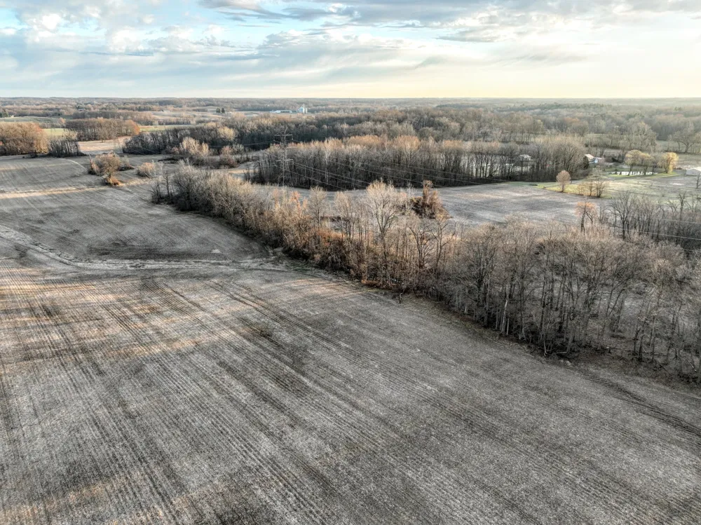 W Glendora Road Buchanan, MI 49107