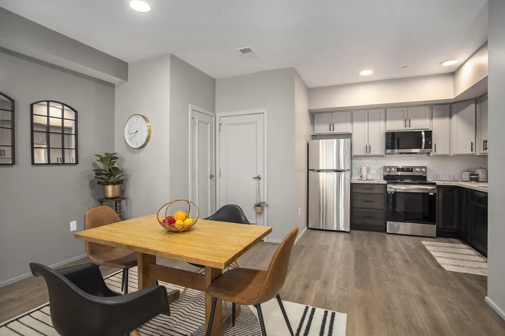 608 Southworth Terrace Kalamazoo, MI 49048
