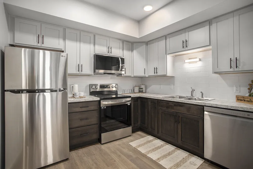 608 Southworth Terrace Kalamazoo, MI 49048