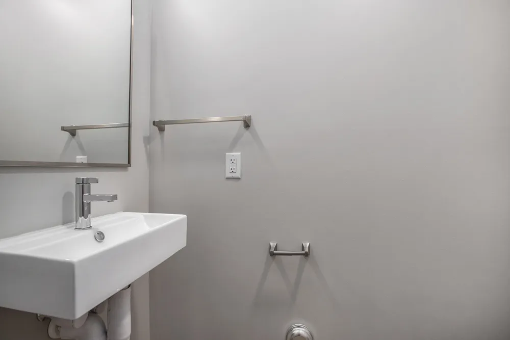 608 Southworth Terrace Kalamazoo, MI 49048