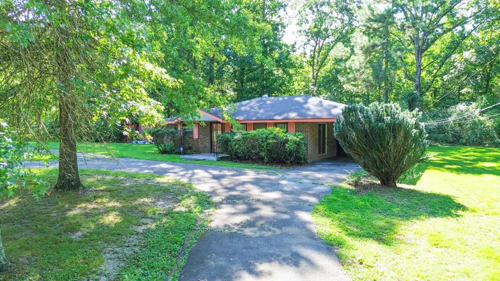 8014 Bork Memorial Drive Ooltewah, TN 37363