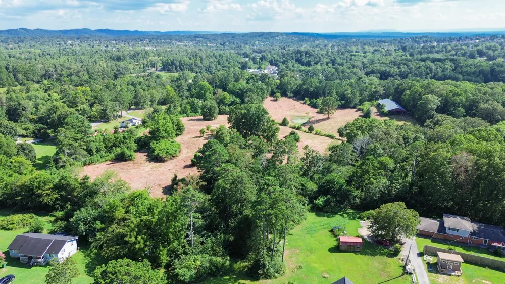 8014 Bork Memorial Drive Ooltewah, TN 37363