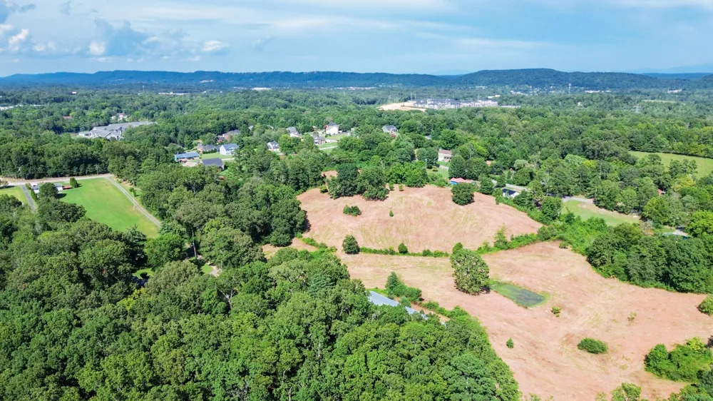 8014 Bork Memorial Drive Ooltewah, TN 37363