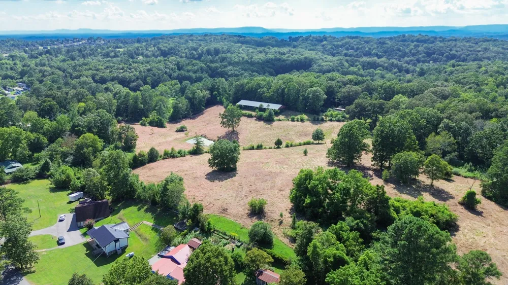 8014 Bork Memorial Drive Ooltewah, TN 37363