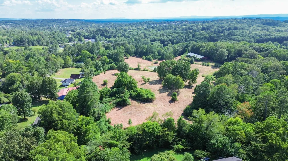 8014 Bork Memorial Drive Ooltewah, TN 37363