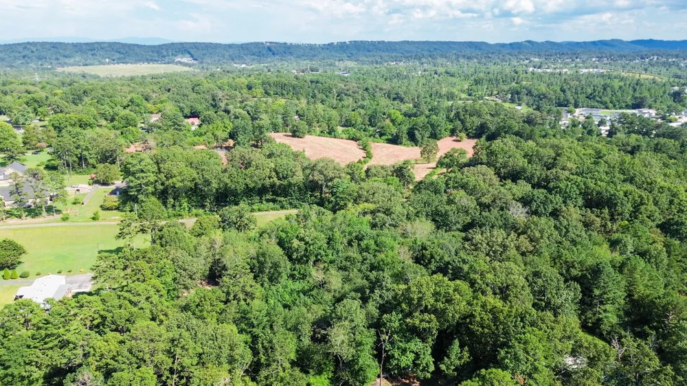 8014 Bork Memorial Drive Ooltewah, TN 37363