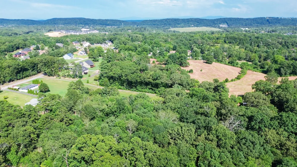 8014 Bork Memorial Drive Ooltewah, TN 37363