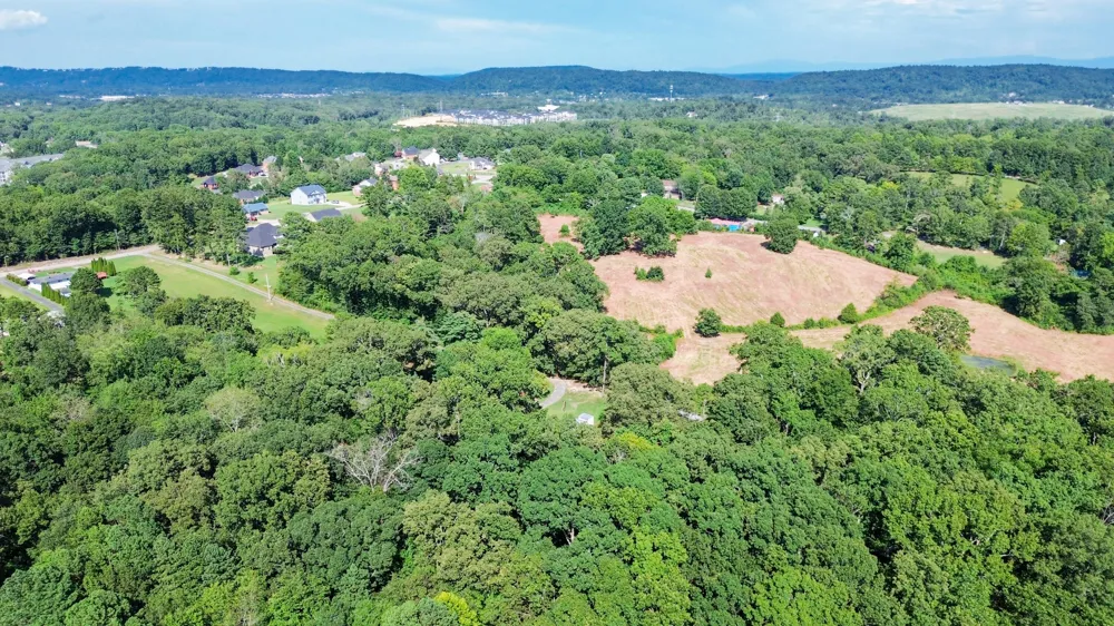 8014 Bork Memorial Drive Ooltewah, TN 37363