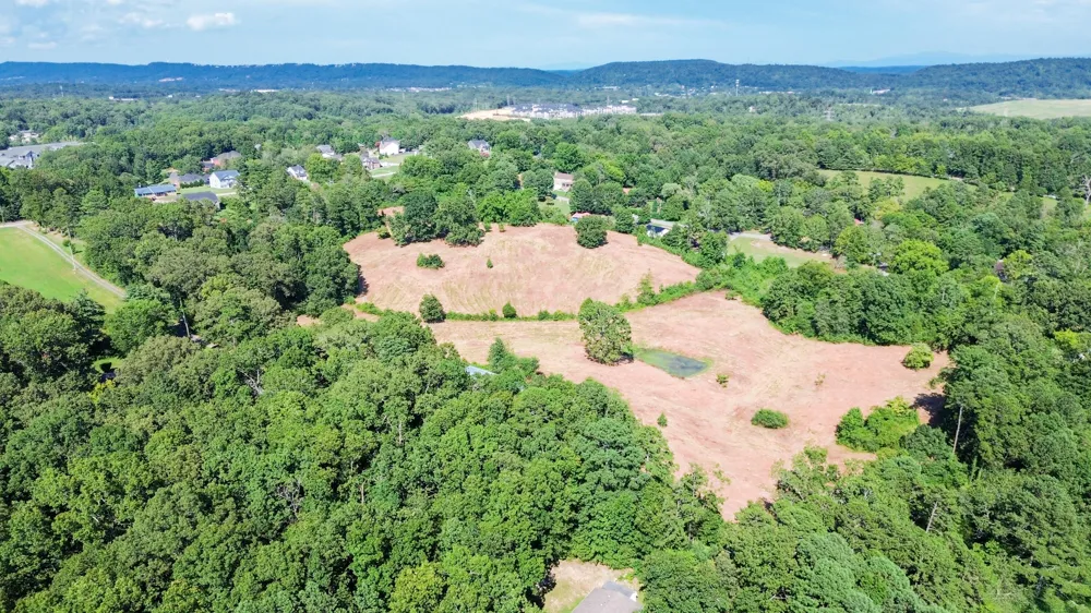 8014 Bork Memorial Drive Ooltewah, TN 37363