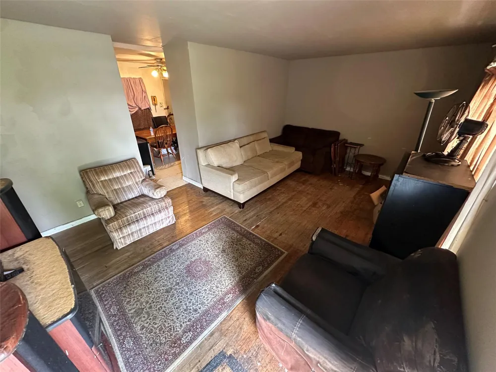 7001 Finch Street Houston, TX 77028