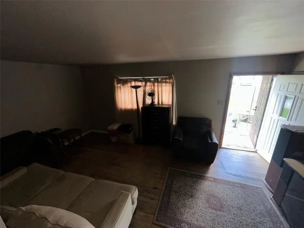 7001 Finch Street Houston, TX 77028