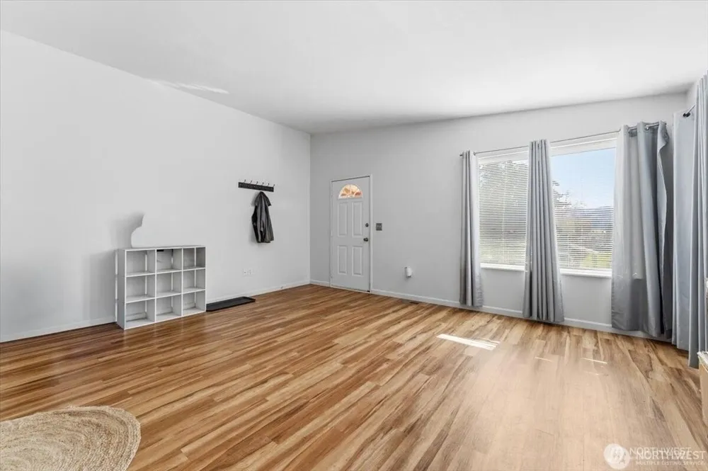 380 Shore Court Manson, WA 98831