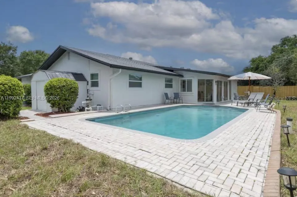 8622 Baylor Cir Orlando, FL 32817