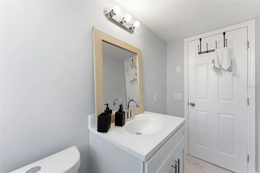 220 126TH AVENUE #1 Treasure Island, FL 33706
