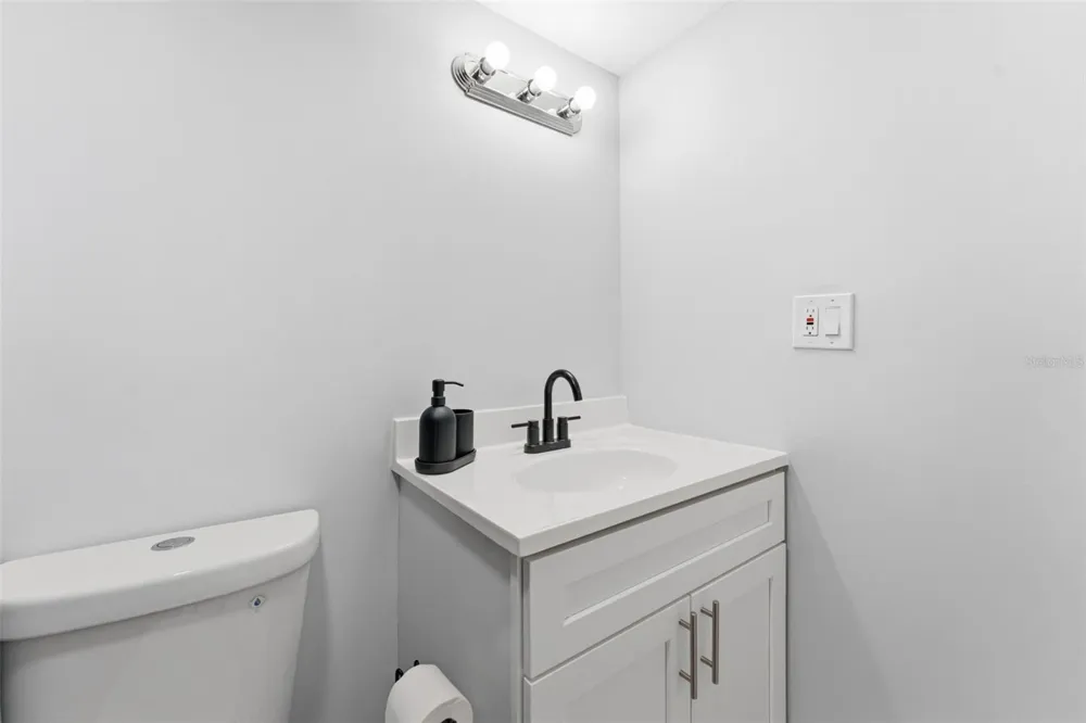 220 126TH AVENUE #1 Treasure Island, FL 33706